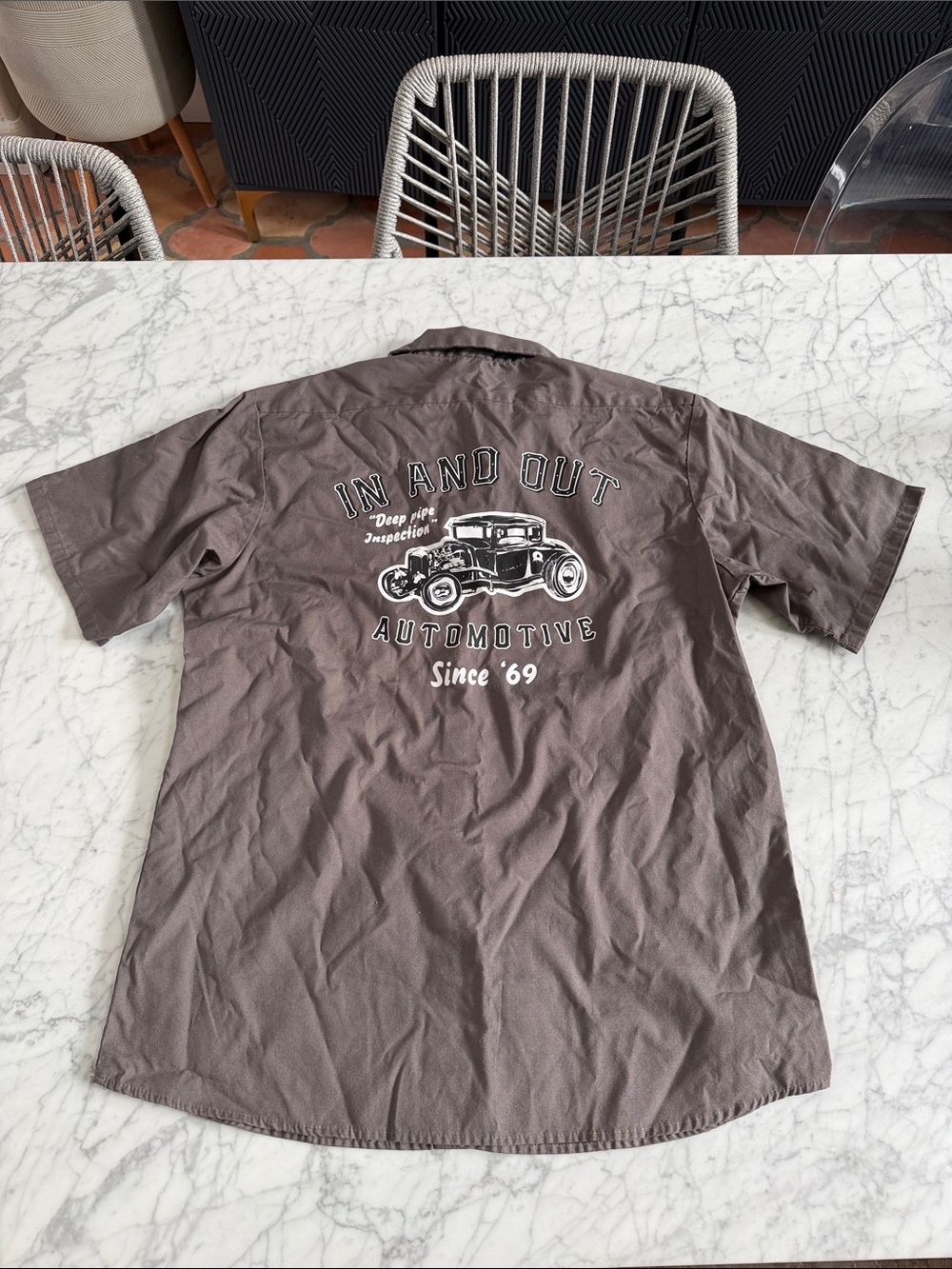 In and Out Automotive Lubrication Expert Mechanic Work Shirt Sz XL